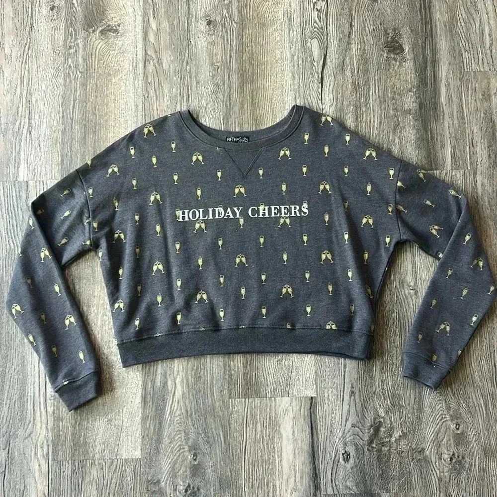 Fifth Sun Sweater Gray Holiday Cheers Champagne Cropped Sweatshirt Size Medium